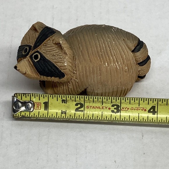 Artesania Rinconada Raccoon Figurine Vintage Uruguay Signed Animal Shelf Decor - Picture 7 of 10